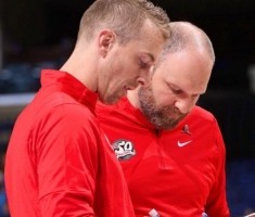 名记：除詹金斯外 灰熊还与助教拉罗什和帕特-安德鲁分道扬镳